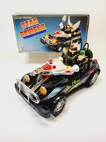 Vntg 1985 Battery Operated Star Cruiser Space Robot Fighter
