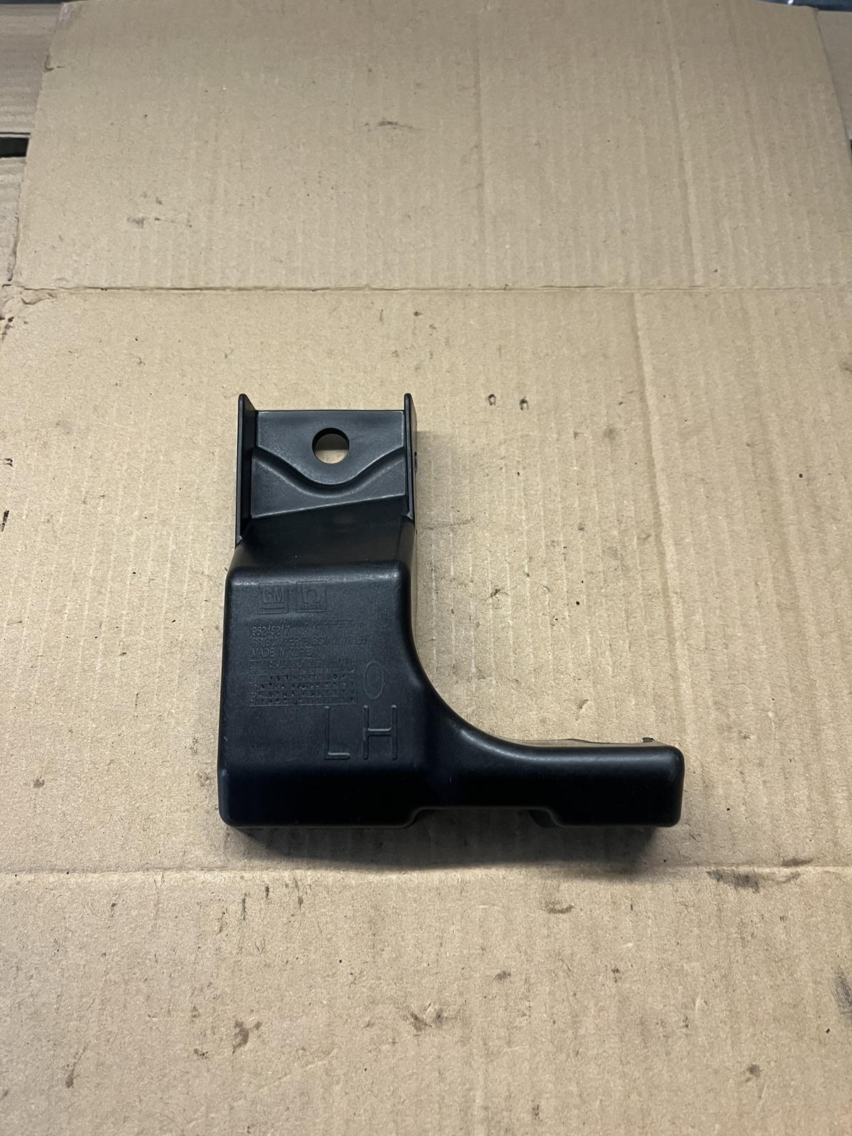 Vauxhall Mokka MK1 2014 N/S/R Bumper Bracket Mount 95245217