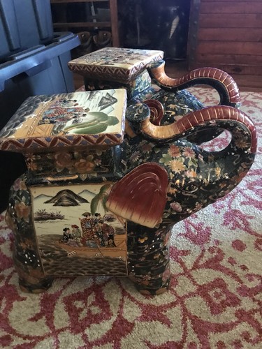 ASIAN SATSUMA-STYLE VINTAGE DECORATED PORCELAIN ELEPHANT PEDESTAL PLANT STAND