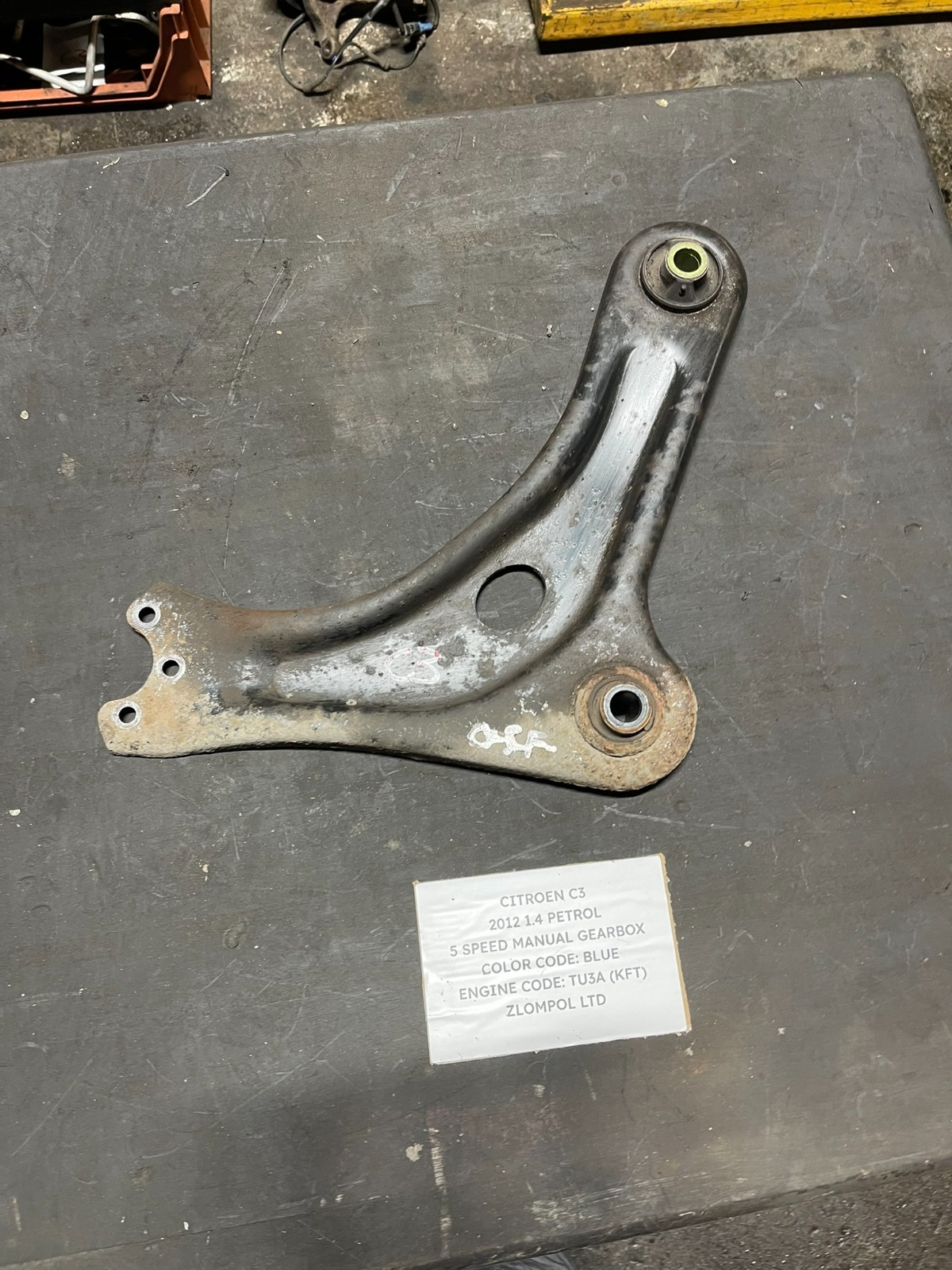 Citroen C3 2012 1.4 Petrol - Off Side Front Wishbone