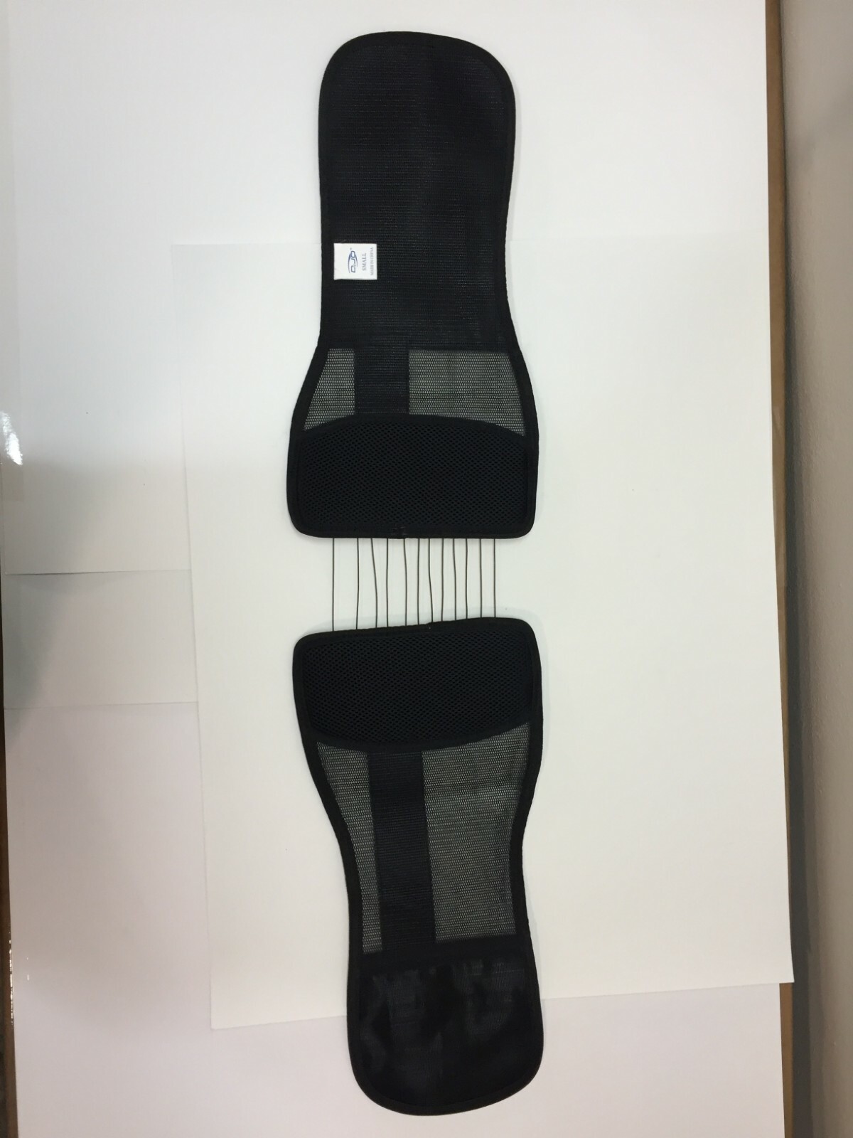 DONJOY Adjustable Back Brace Size Small. Black. Excellent Condition.