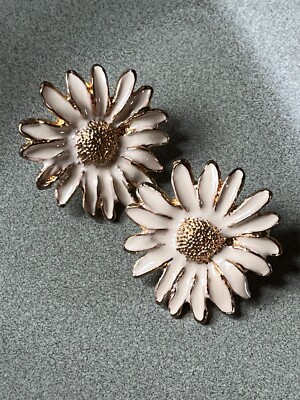 Estate Large Cream Enamel & Goldtone Sunflower Post Earrings for Pierced Ears   