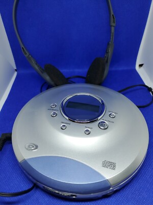Durabrand CD-565 Purple Portable CD Player: Programmable