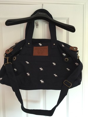 abercrombie and fitch holdall