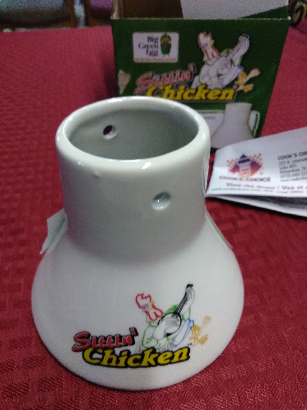 Sittin' Chicken    Ceramic    The Big Green Egg     New In Box