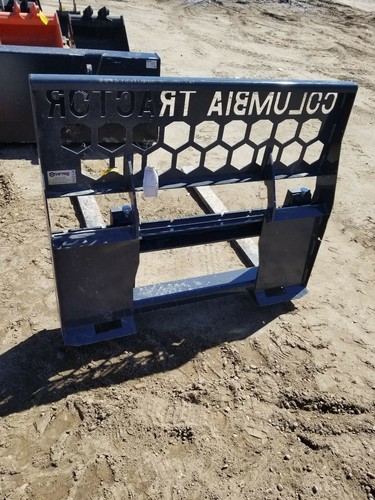 New Heavy Duty Pallet Forks for Skid Steer Fits Universal Couplers Skidsteer