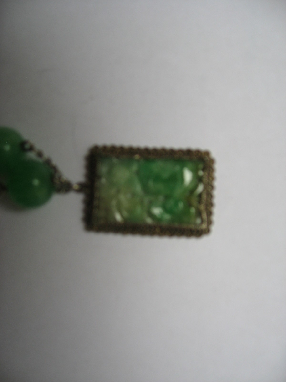 Art Deco Chinese Apple Green Jade Pendant, Peking Glass Beads Necklace 15