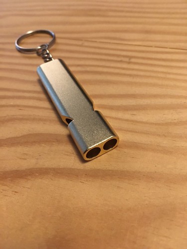 Loud Metal Whistle Stainless Steel Whistle With Lanyard Sports Soccer Whistle