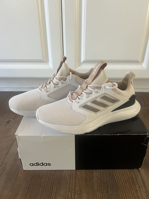 NEW ADIDAS ENERGY FALCON X CLOUD FOAM RUNNING SHOES WOMENS 9.5 EE9940