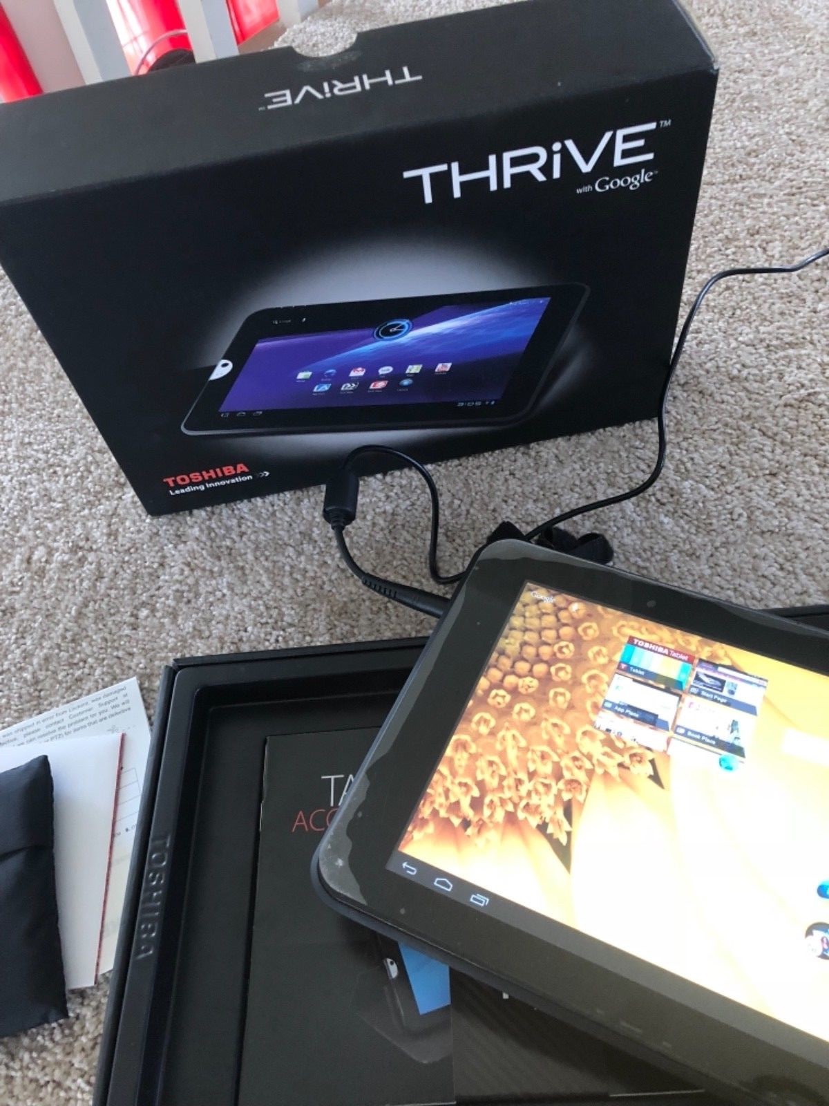 Toshiba Thrive Tablet 10.1” 32GB AT105