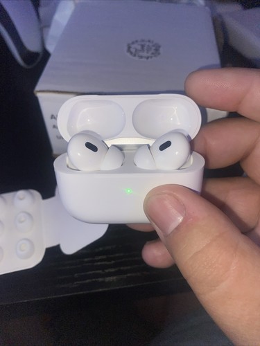 Apple AirPods Pro (2nd Generation) Gen 2 - USB - Lightening Apple AirPods Pro (2nd Generation) Gen 2 - USB - Lightening