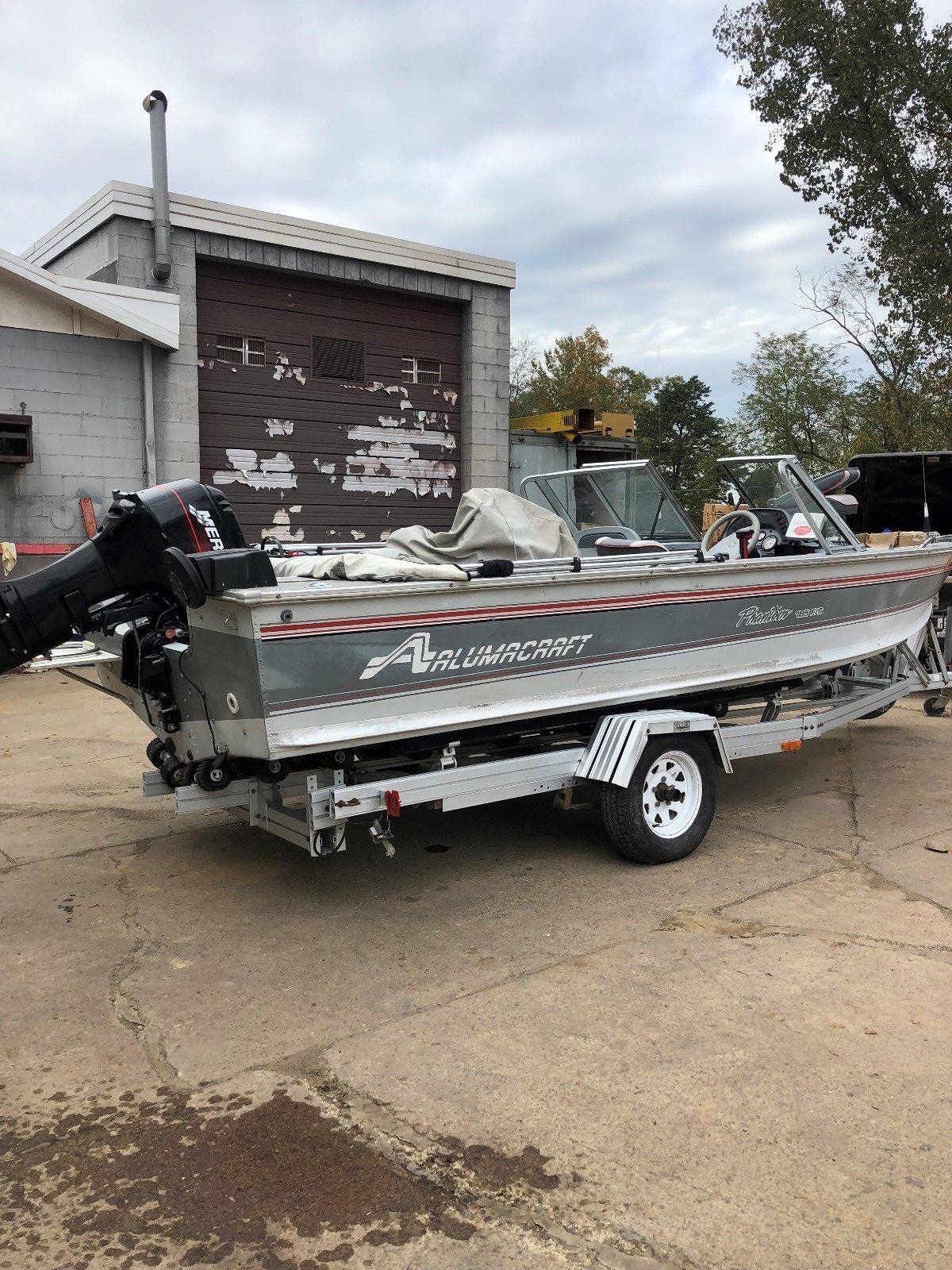 ALUMICRAFT phantom 185 F/S alumacraft 18 FT