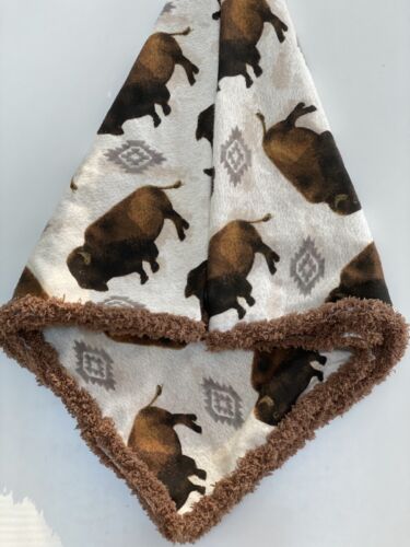 - Flannel - Handmade Braided Edge