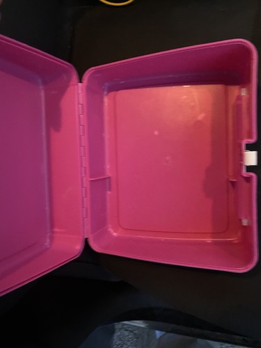 1990 BARBIE  PLASTIC LUNCH BOX