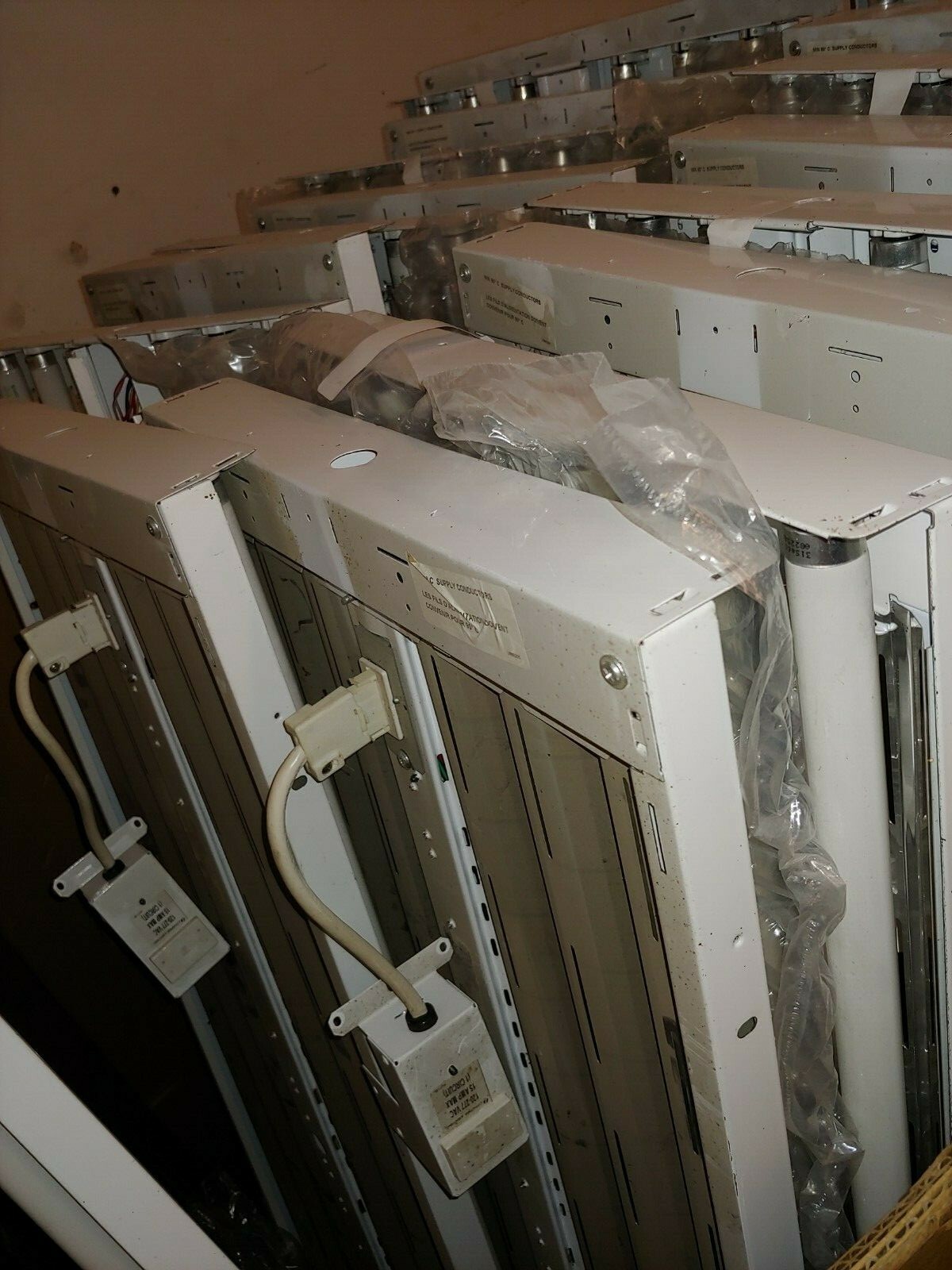 Office Warehouse Flourescent Lithonia Lighting LR91995