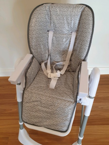 regent deluxe high chair