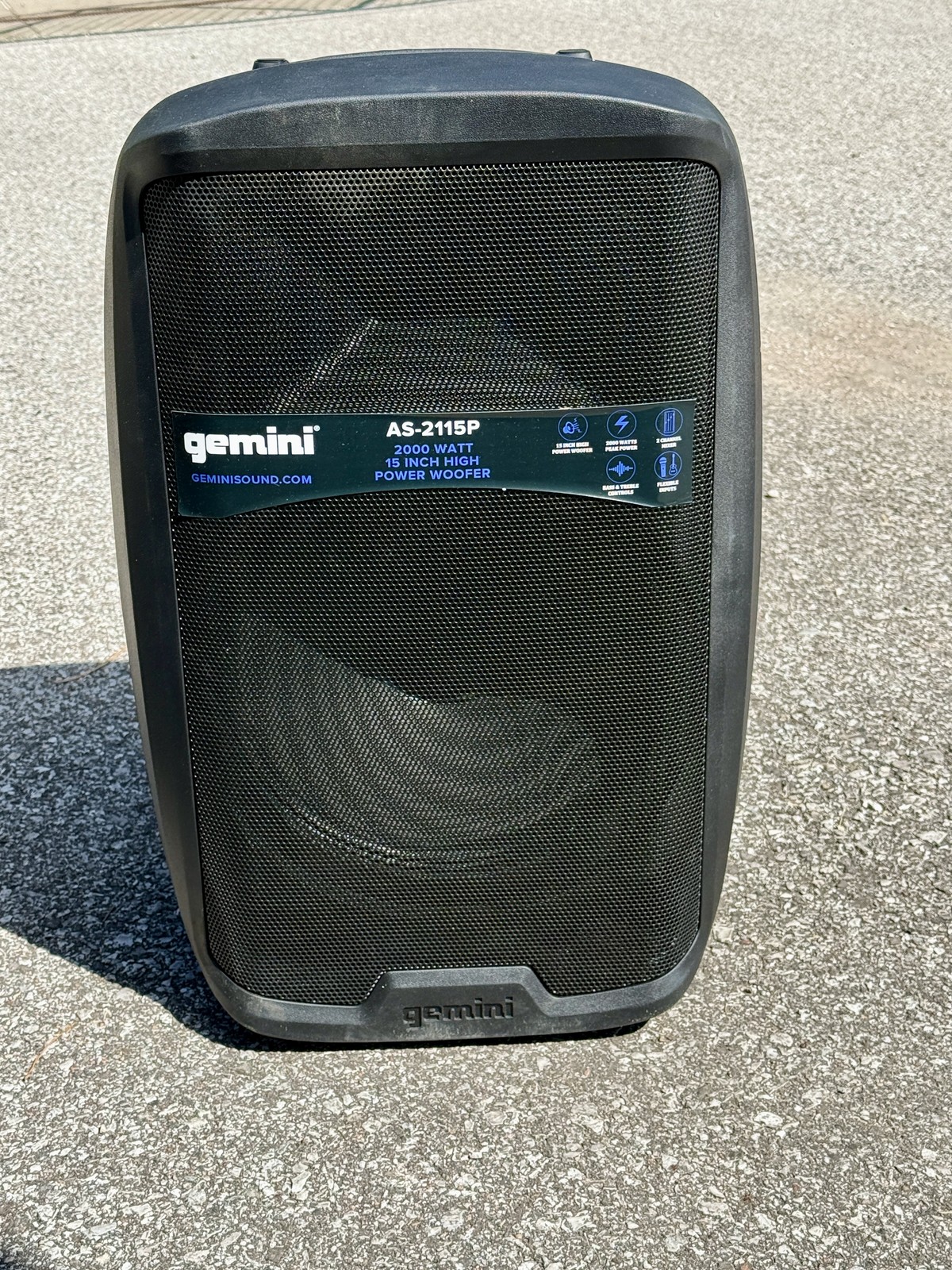 Picture 2 of 4
