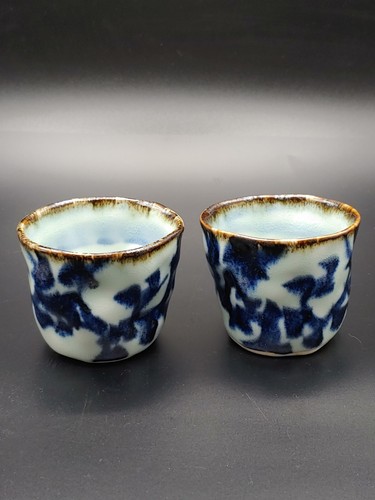 中国 青花 染付氷烈梅文瓶 M R4544 中国 青花 染付氷烈梅文瓶 M R4544