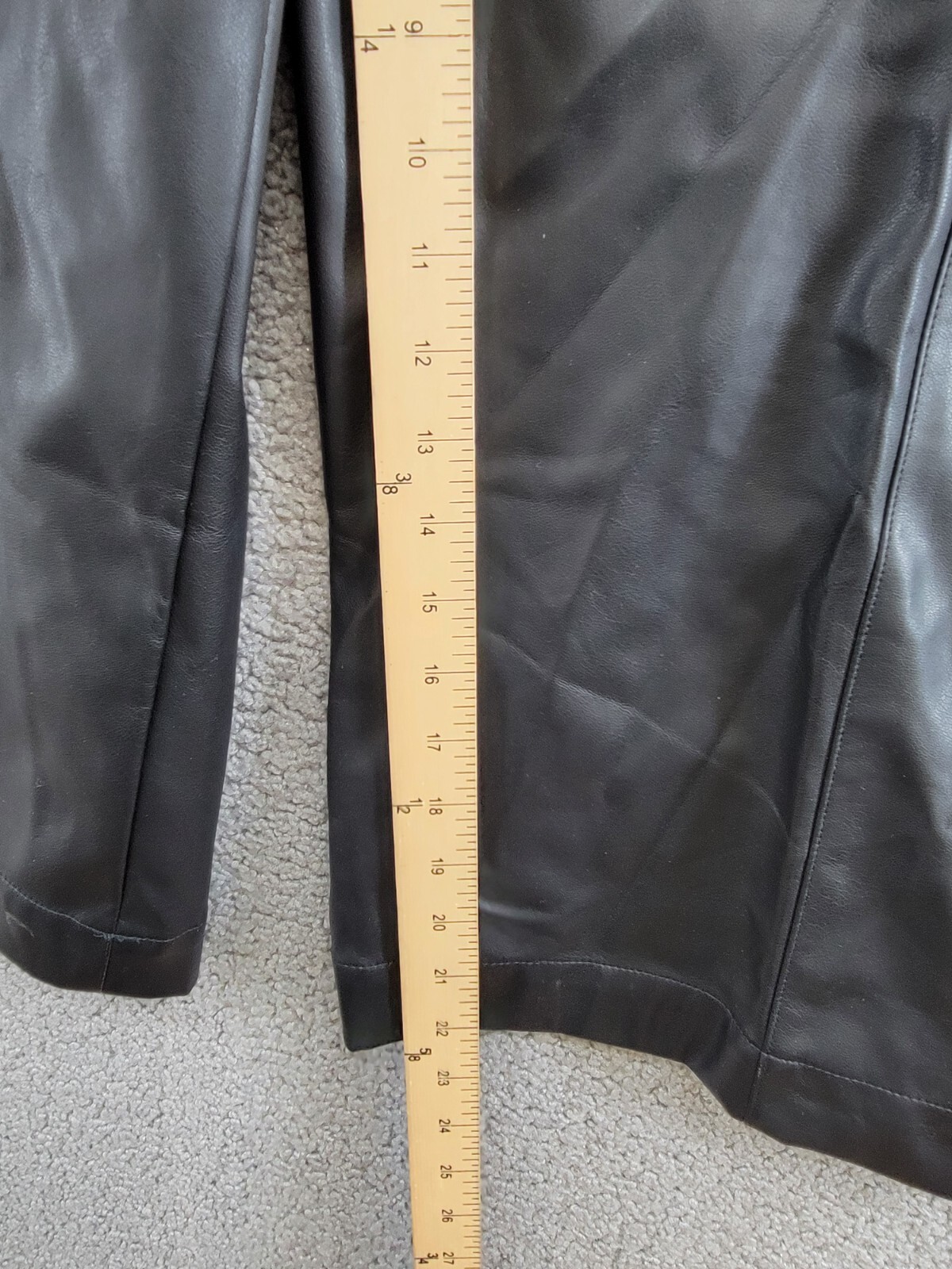 BCBG NEW YORK Faux-Leather Cropped Pants Women's 10 Black Slash Pockets Pull On - Picture 11 of 17
