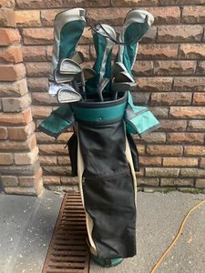 Set of Women's Golf Clubs - hardly used | Golf | Gumtree Australia