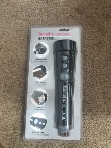 Damsel In defense Lot