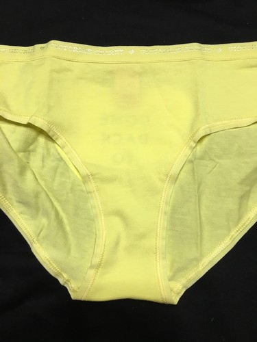 VICTORIAS SECRET BRIGHT YELLOW WITH BLUE GLITTER HEART ON BACK HIPHUGGER S/P