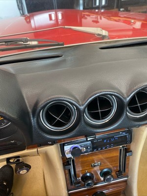 image 4 of interior