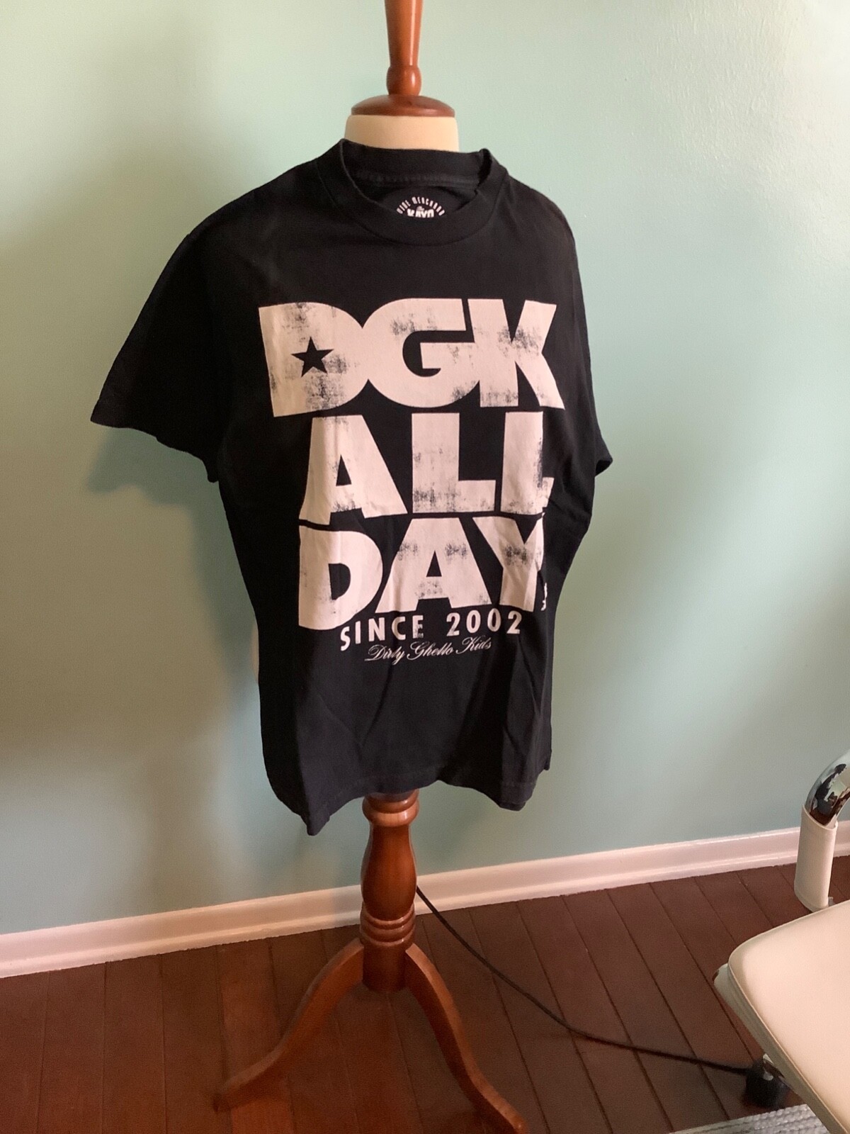DGK All Day Since 2002 T-Shirt men's Medium M Dirty Ghetto