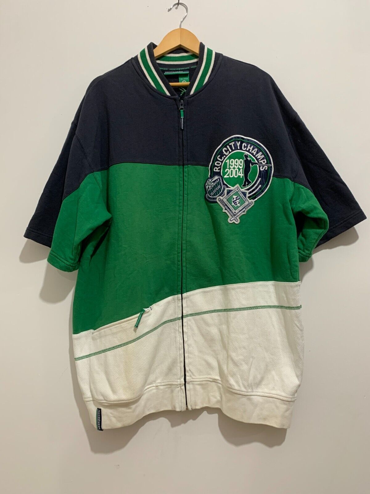 Vintage Rocawear 2000s Hip Hop Short Sleeve Jacket Vintage Rocawear 2000s Hip Hop Short Sleeve Jacket
