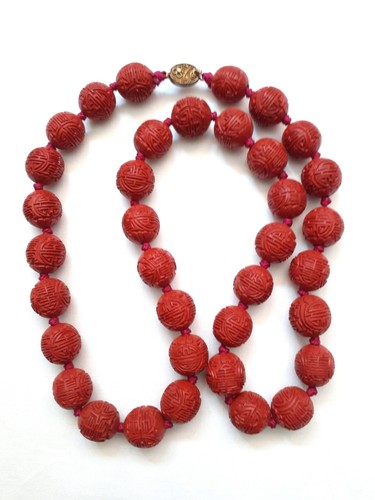 【送料無料・SHOP ORIGINAL 】BEADS NECKLACE　赤 Original handcrafted bead woven necklace made from red glass