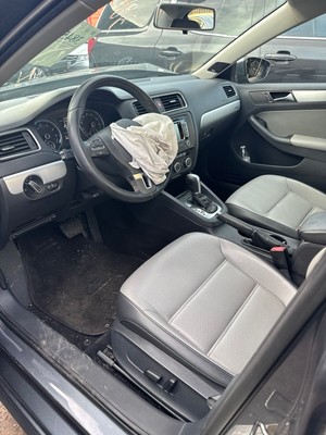 image 3 of interior