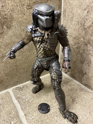 🔥McFarlane Toys Original Predator 2004 Action Figure BEST DEAL!🔥