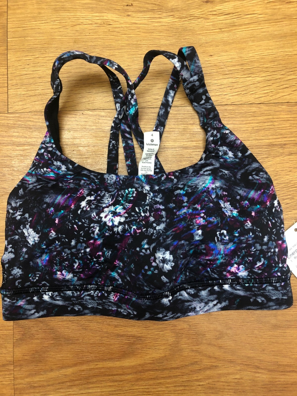 NWT Rare Lululemon Size 4 Energy Bra GCFM Trippy - GORGEOUS
