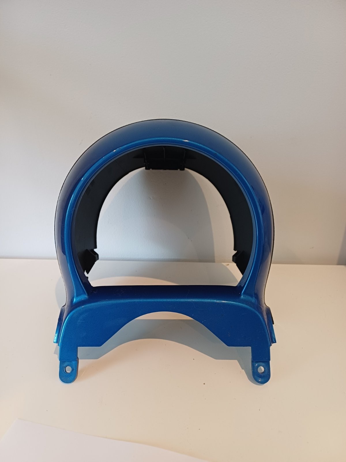 Toyota Aygo Speedo Trim Blue Surround 450230H040 2005 - 2014 Ref 000010269