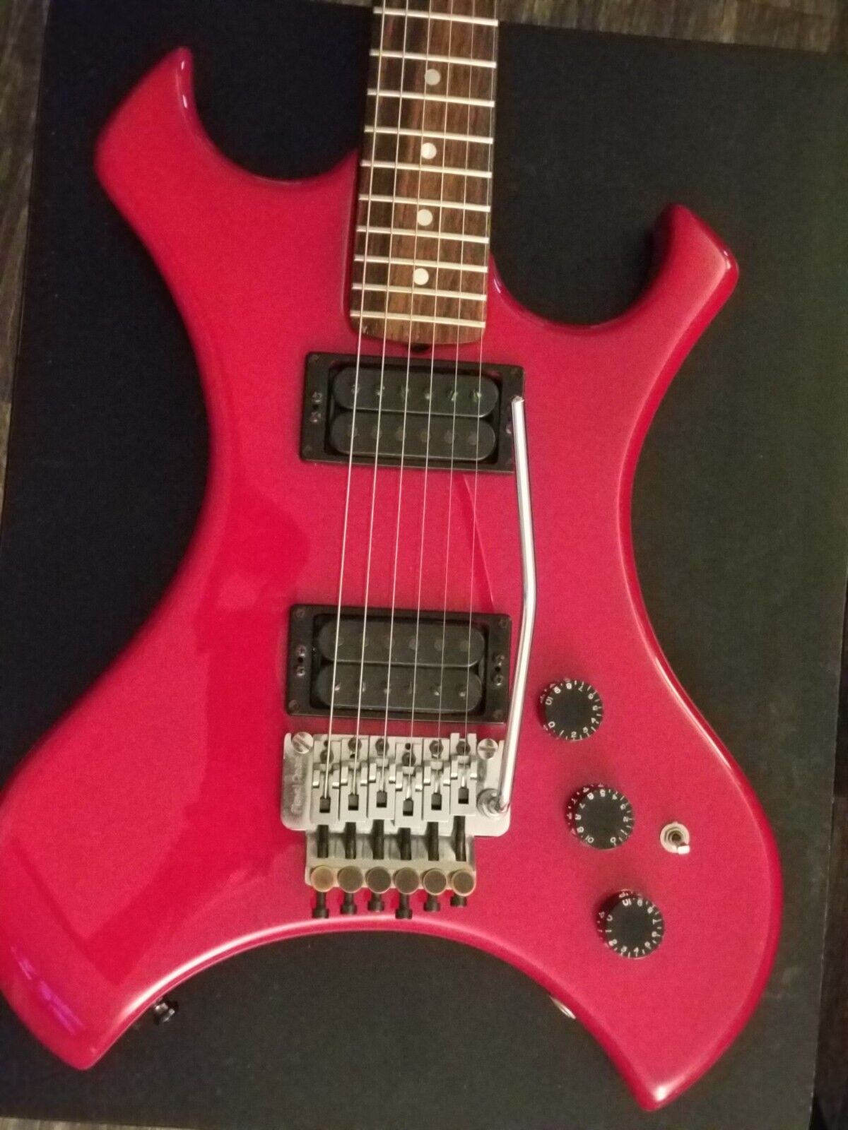 Kramer Floyd Rose Signature, Pristine condition, mid 80's Kramer Floyd Rose Signature, Pristine condition, mid 80's
