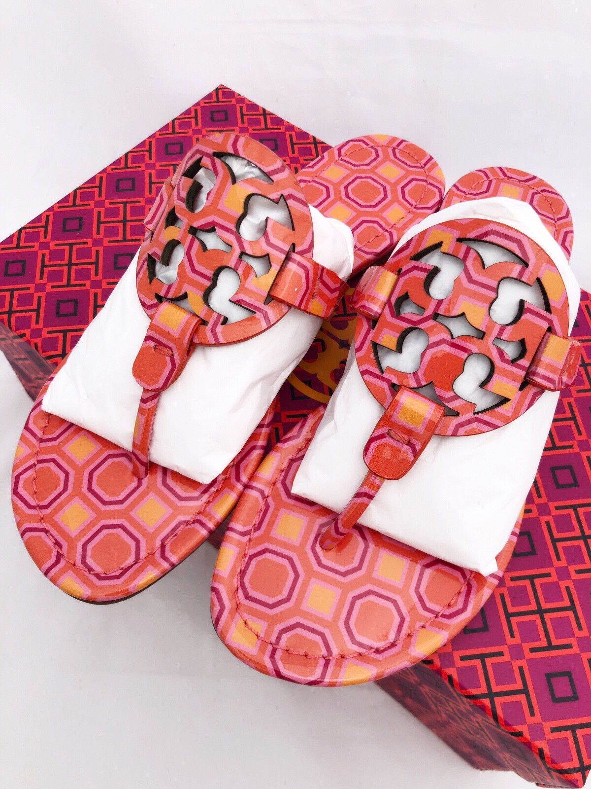 Tory Burch Miller Sandal 7.5 Printed Patent Leather Sandals Flip Flops $199