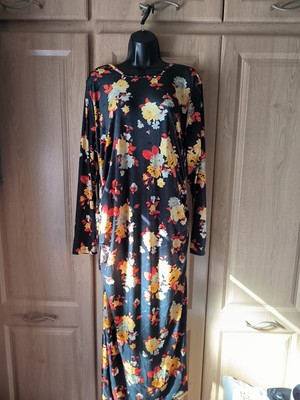 BNWT Oasis Floral Velvet Keyhole Back Ruched Midi Dress Size XL