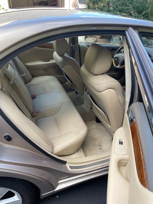 image 7 of interior