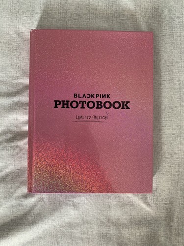ブルピン THE ALBUM PHOTOBOOK LIMITED EDITION Amazon.com: YG Select Official Blackpink PHOTOBOOK -Limited