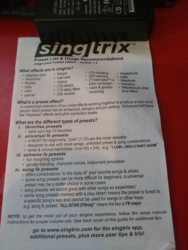 SINGTRIX Voice Effects Processor KARAOKE SYSTEM Plus 2 Microphones ST122513