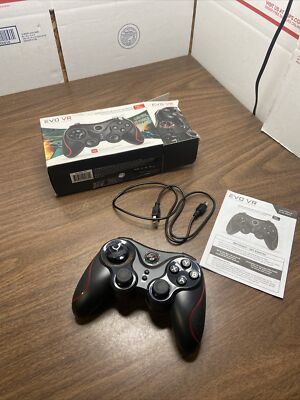 Evo Virtual Reality Wireless BlueTooth Gamepad/Smartphones and VR Headsets teste