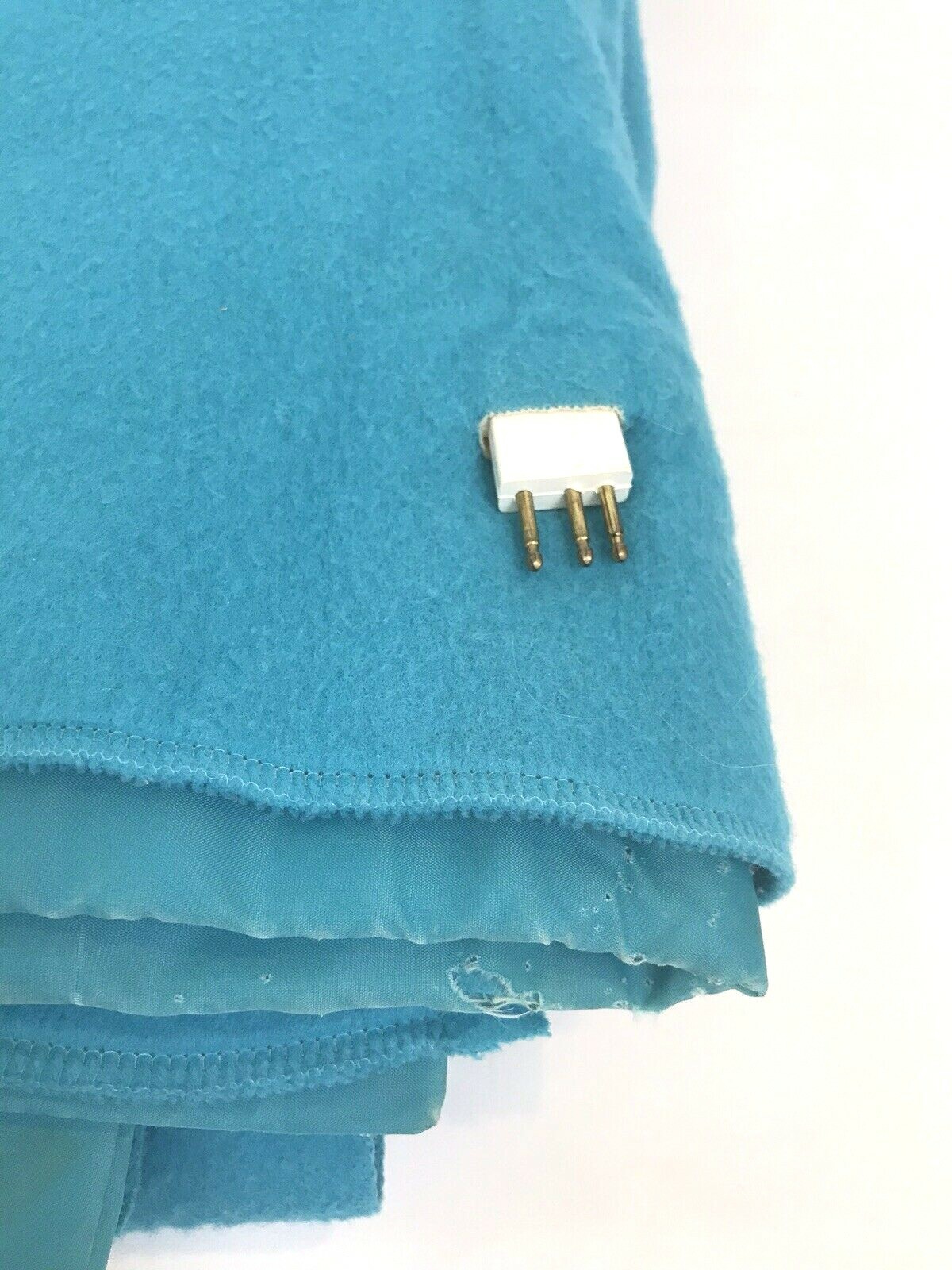 Vintage Electric Blanket Satin Binding Turquoise Blue 74