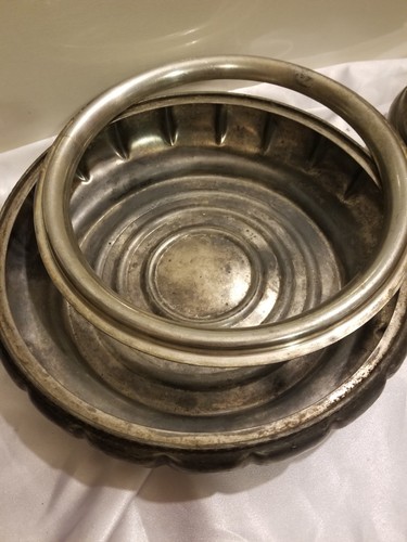Quadruple plate  victor Silver Serving Dish With Lid