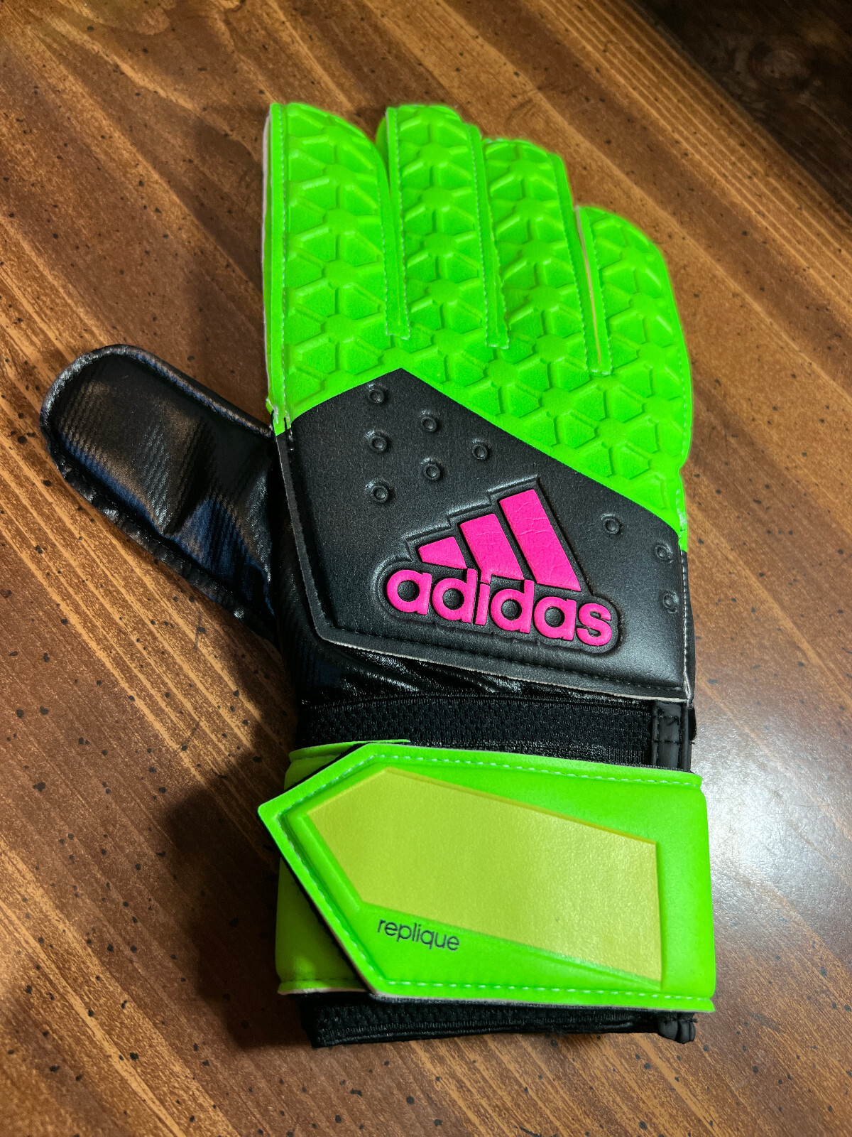 adidas ace fingersave junior goalkeeper gloves