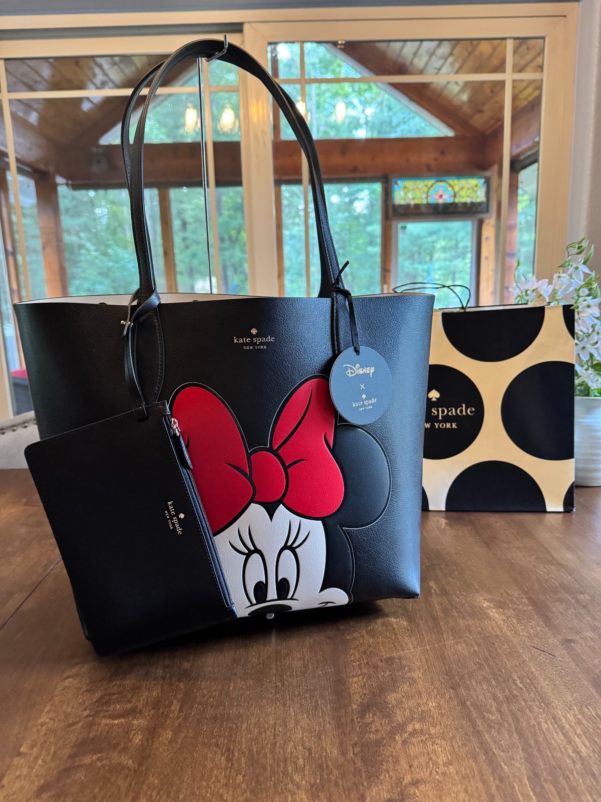 ★Kate Spade★ Disney X New York Reversible Minnie Tote Kate Spade New York X Disney Reversible Minnie Tote with