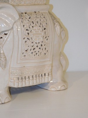 Antique Vintage 1940s Hollywood Regency Chine de Blanc Garden Seat Elephant