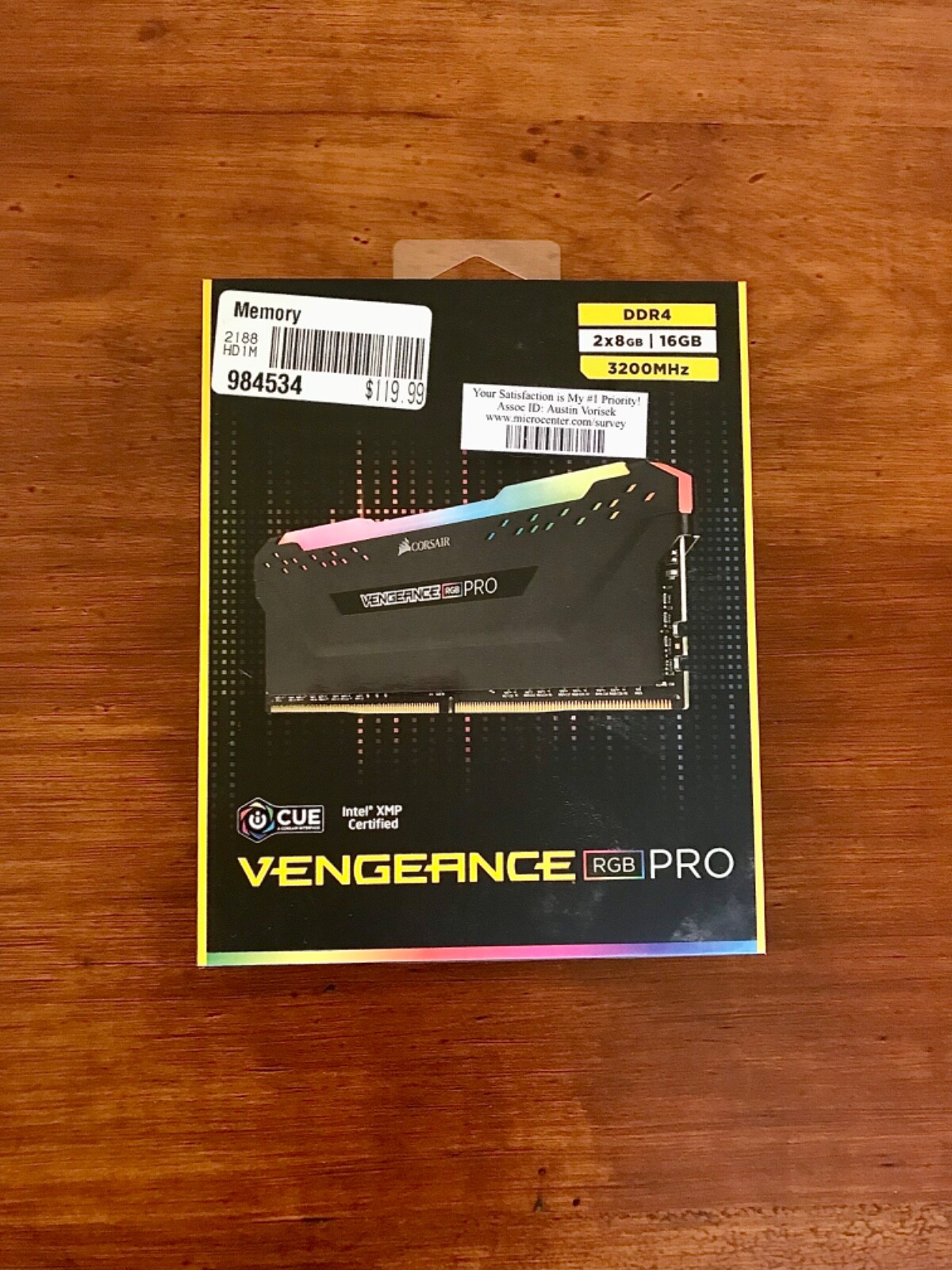 Corsair Vengeance RGB Pro Memory DDR4 2x8gb 3200MHz New in