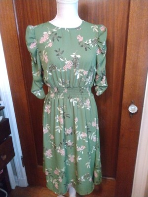 NWT Studio B Green Floral Dress Small