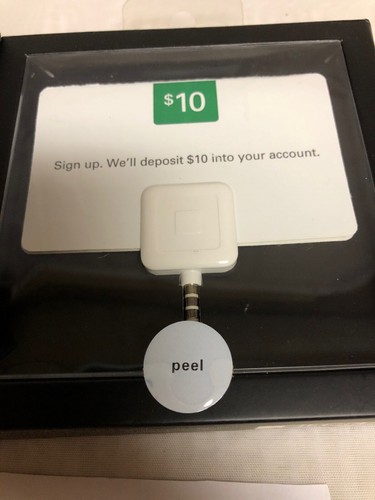 NIB Square card reader. Use To Accept All Major CC’s Plug Into Your Android
