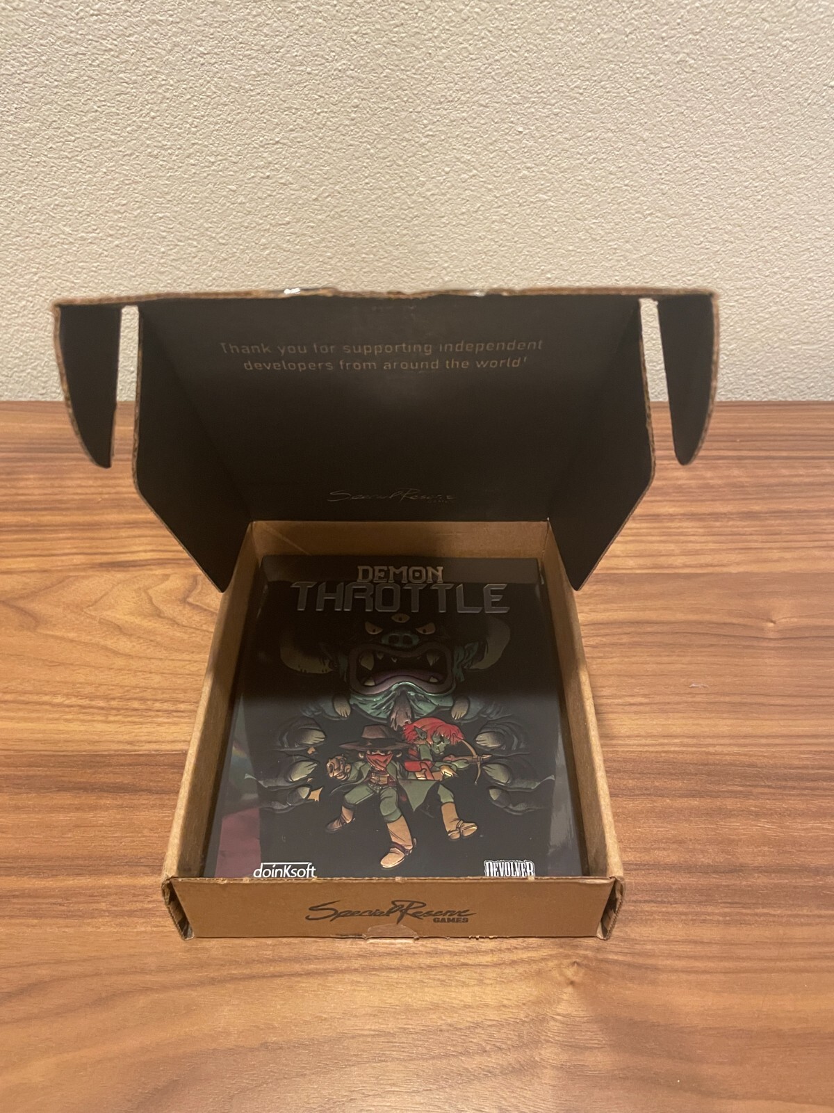 DEMON THROTTLE Collector's Edition for Nintendo Switch 3778